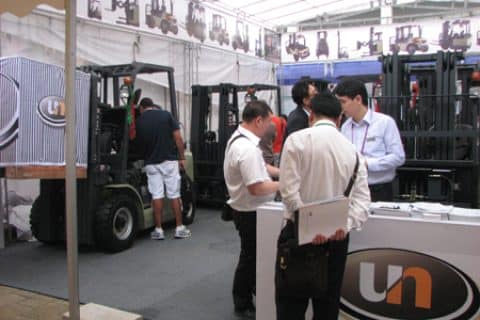 尤恩叉车参加第110届广交会