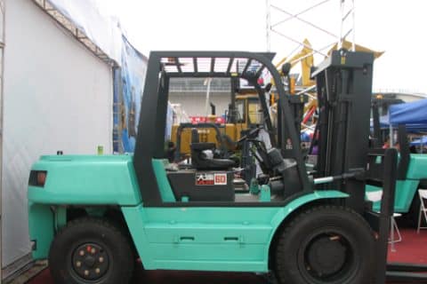 大连叉车参加第110届广交会