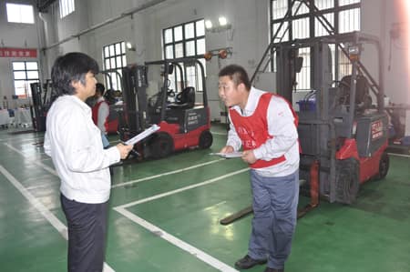 力至优叉车第二届售后技能竞赛在沪完美收官