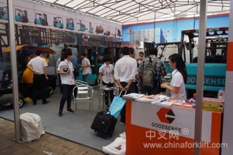 吉鑫祥叉车参展广交会收获颇丰