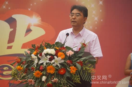 扬帆起航 恒力叉车首家4S店开业啦！