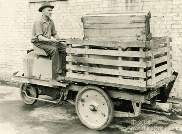 世界上第一台叉车的来龙去脉