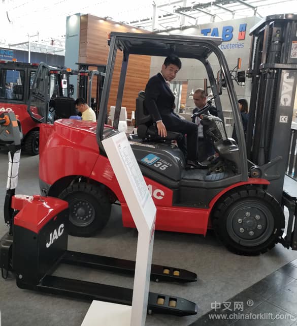江淮叉车再次征战德国CEMAT
