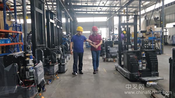 全心全意打造科力品牌  做叉车行业的生力军