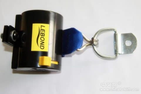 物流装备福音：“力帮”叉车物流货物捆绑器问世！