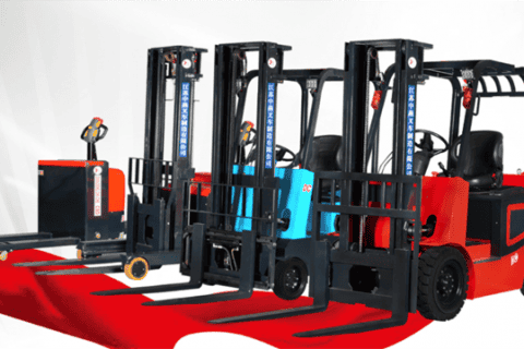 中燕叉车总经理张国良年会致辞