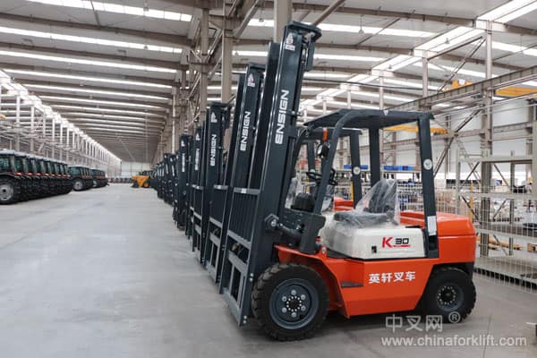 叉车行业新生力军——英轩重工正式入主工业车辆行业