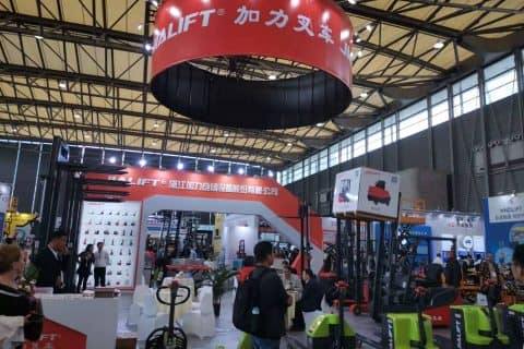 加力叉车亮相CeMAT ASIA