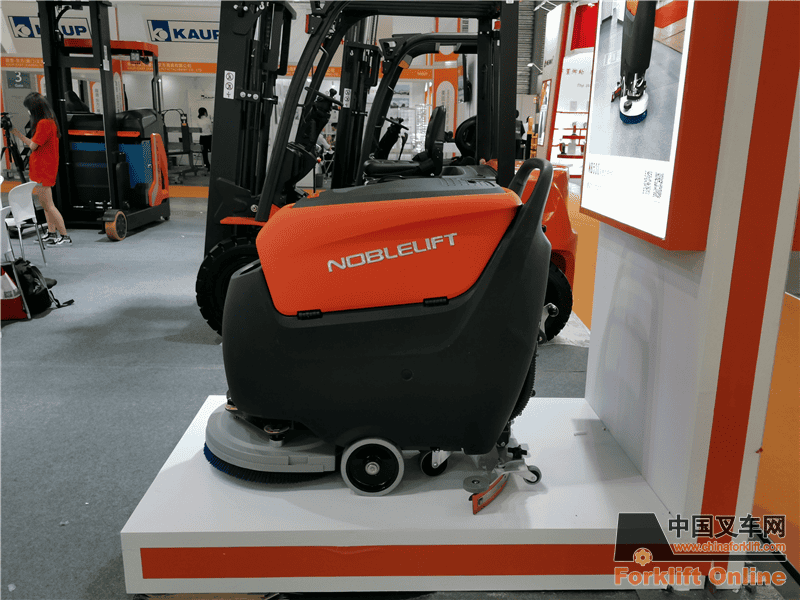 诺力叉车携多款锂电新品亮相LogiMAT China 2021