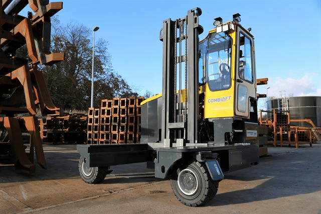 Combilift 推出 Combi-XLE电动多向叉车，室内室外都适用