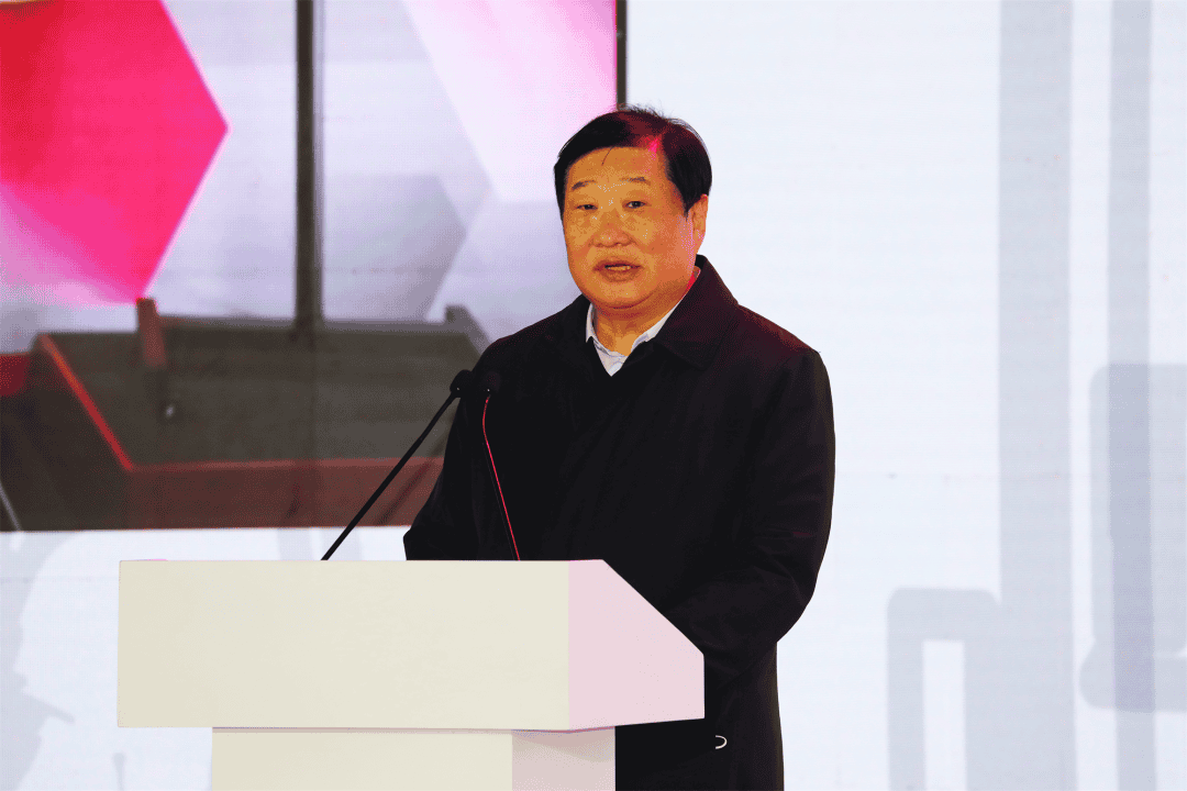 凯傲济南新工厂投产首台新能源叉车下线！
