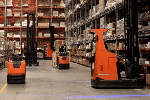 英国Victoria Plum公司引进丰田叉车