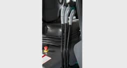 宝骊1.5吨 蓄电池平衡重式叉车 三支点
