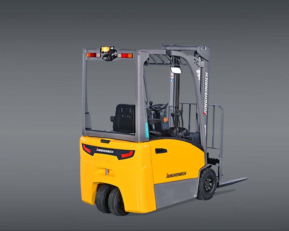 永恒力EFG BB 216k电动三轮平衡重叉车 1.6t