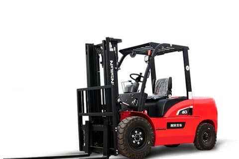 英轩重工G40内燃平衡重叉车