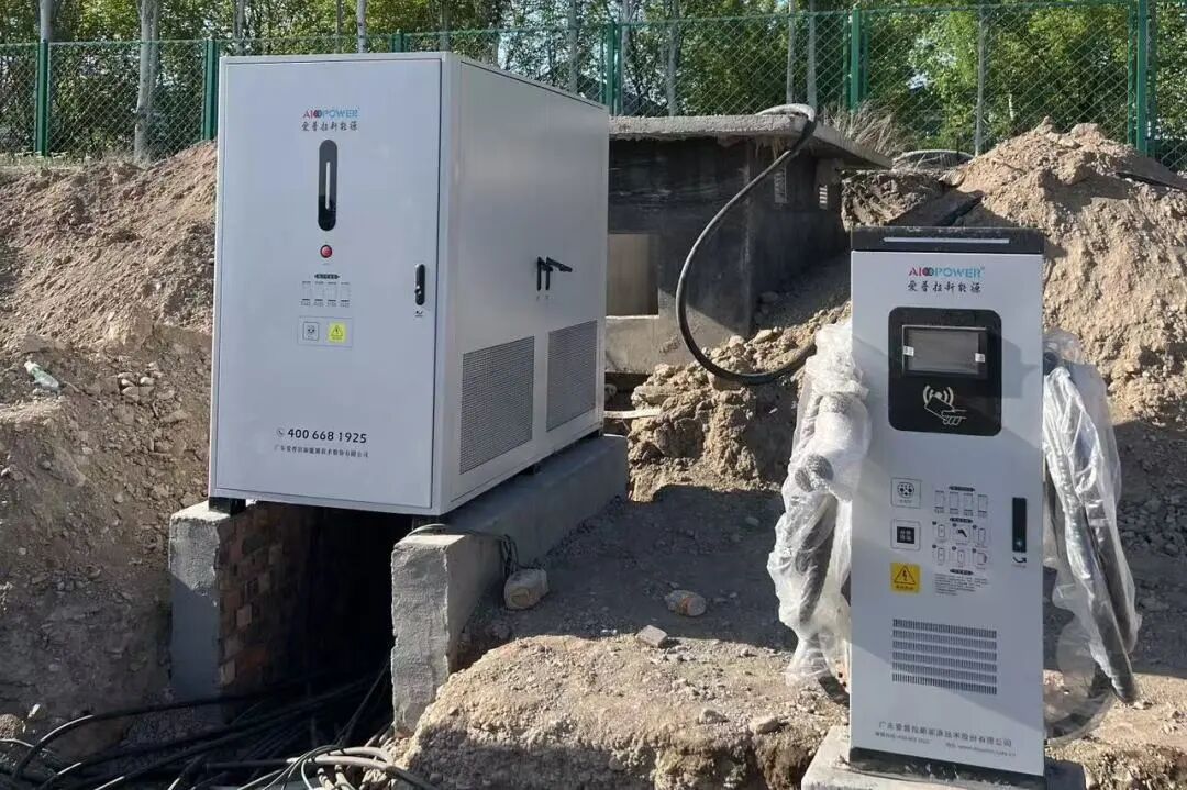 干线物流补能新选择 | 新疆伊宁市西北国际物流园1440kW重卡兆瓦超充站正式上线!