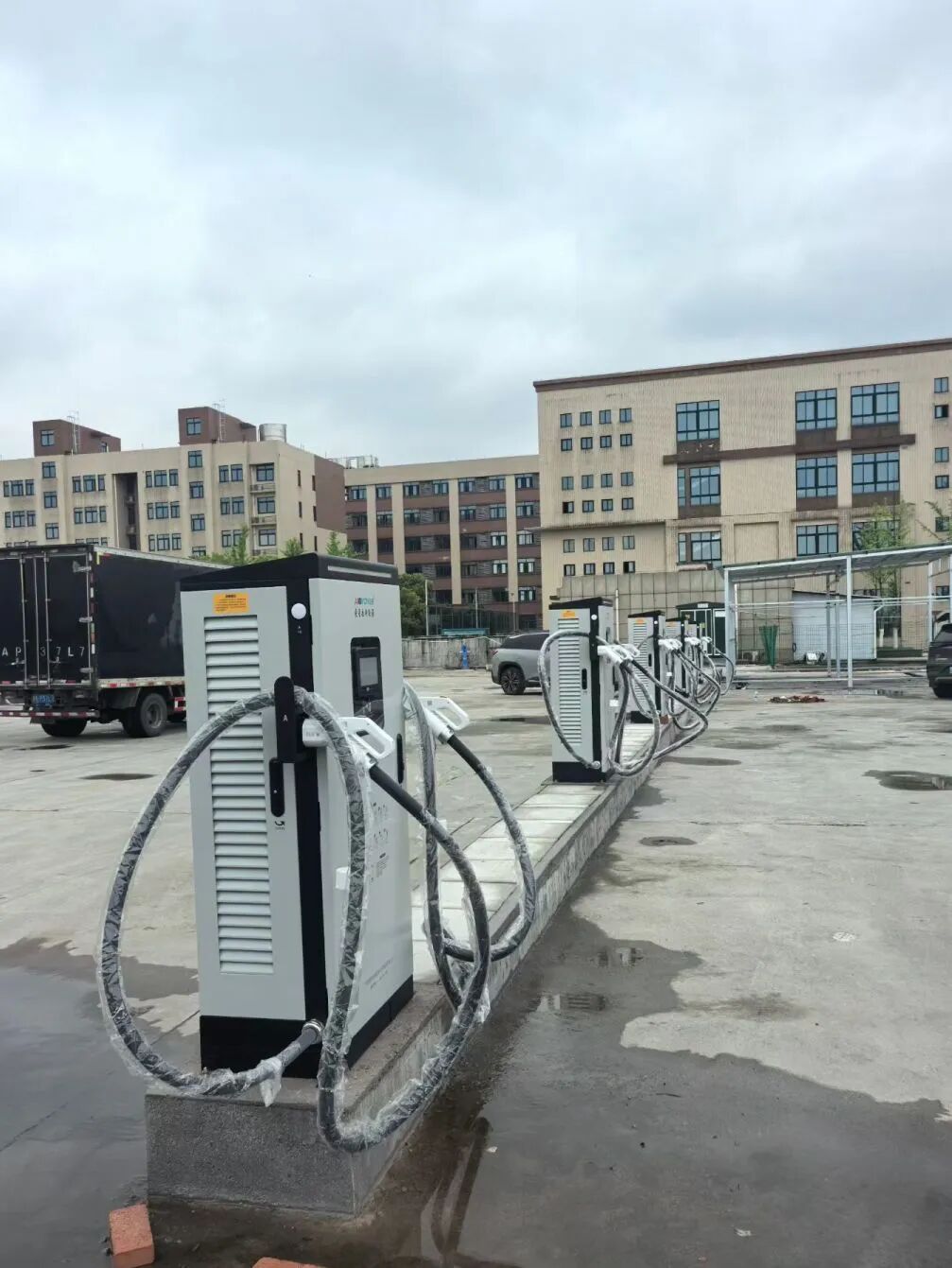 湖南长沙120kW城市快充站正式通电运营！