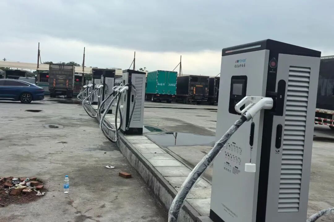 湖南长沙120kW城市快充站正式通电运营！
