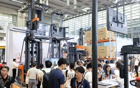 展会直击 | LogiMAT首日热度拉满！卓一凭窄巷道物流方案实力圈粉！