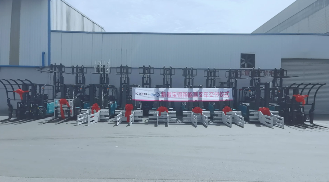 火爆交车 | 20台宝骊X3B批量交付,为化纤客户环保发展添“绿”增“金”