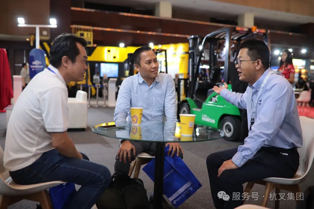 杭叉集团|杭叉亮相2026印尼运输物流展,智能搬运解决方案引关注