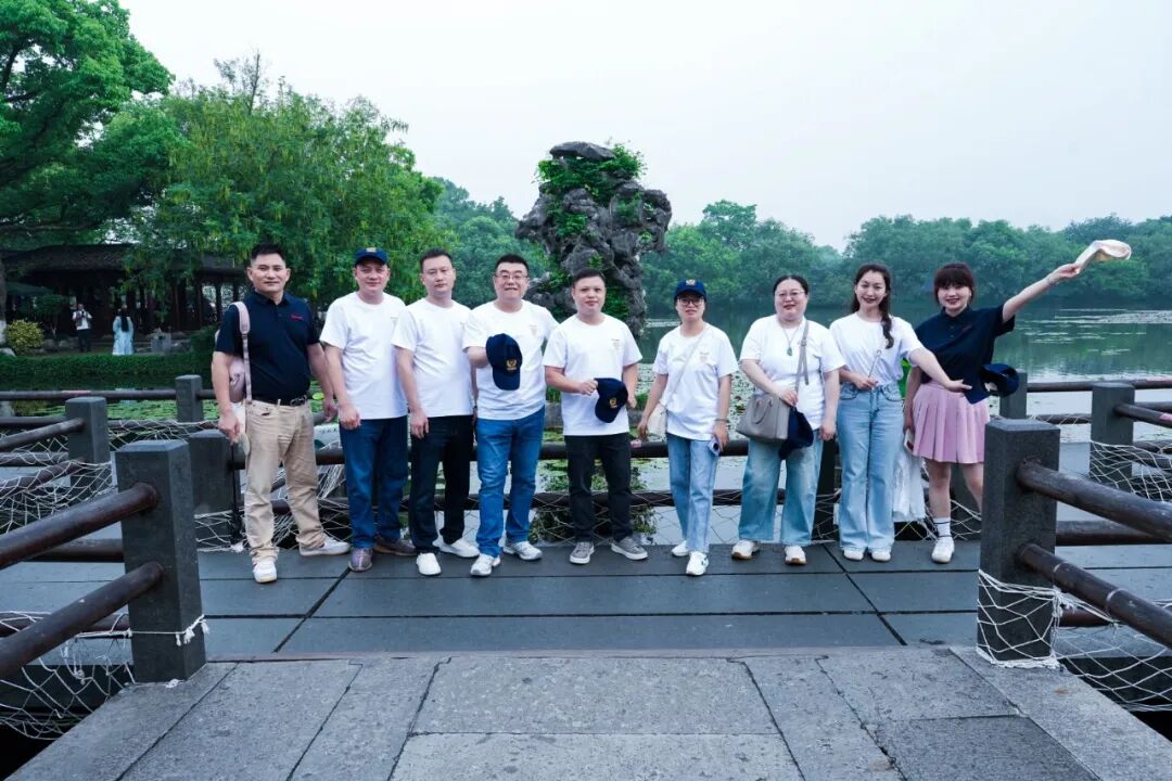 佛朗斯股份 2025业绩王者俱乐部杭州荣耀之旅圆满收官