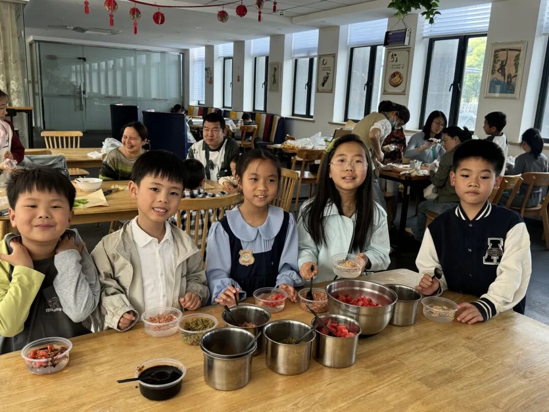 “鱼”你同乐 “味”爱相伴--诺力五一文化活动记