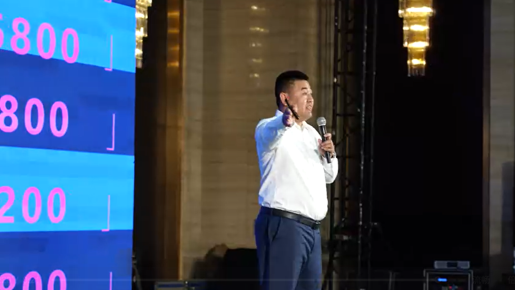 口碑现场 | 宝骊“电车专家”燃爆淄博,现场劲销近30台